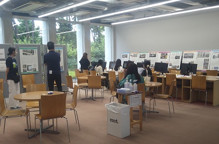 学科企画の様子