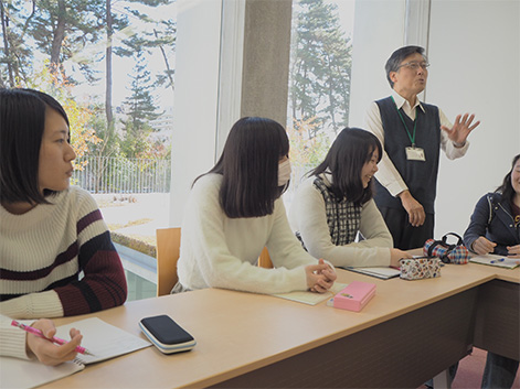 ゼミの様子の写真